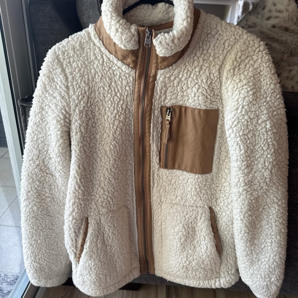 A&F Cozy Cream and Tan Sherpa Jacket